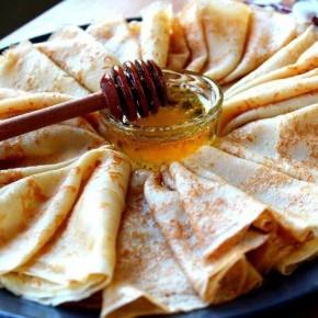 Идеальные тонкие блинчики: простой рецепт для любого повода