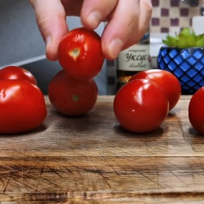 Быстрая закуска из помидоров: как сделать простой деликатес