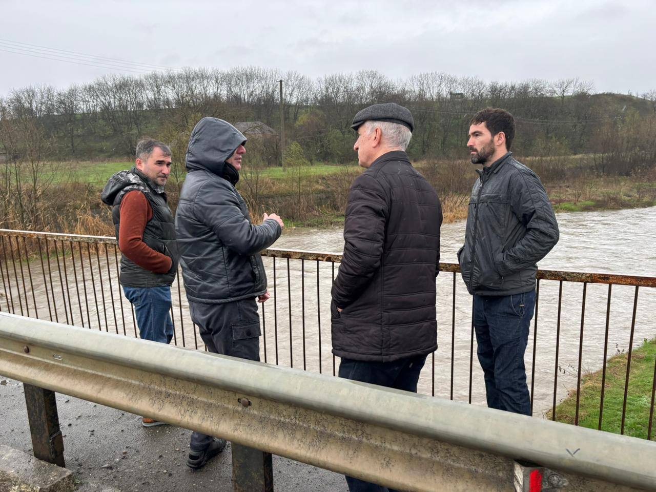 Мониторинг паводковой ситуации в г. Карабулак, г. Сунжа и с.п. Нестеровское Мониторинг паводковой ситуации в г. Карабулак, г. Сунжа и с.п. Нестеровское