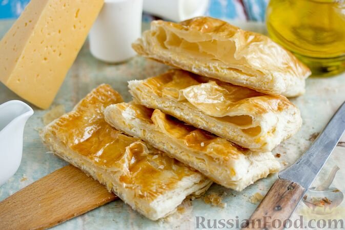 Слоеные пироги: Классика, которая объединяет вкус и уют