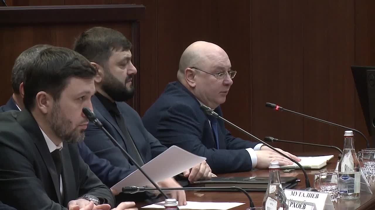 Заместитель Председателя Правительства РИ Игорь Антонов прокомментировал ситуацию с паводками на еженедельном заседании кабинета министров