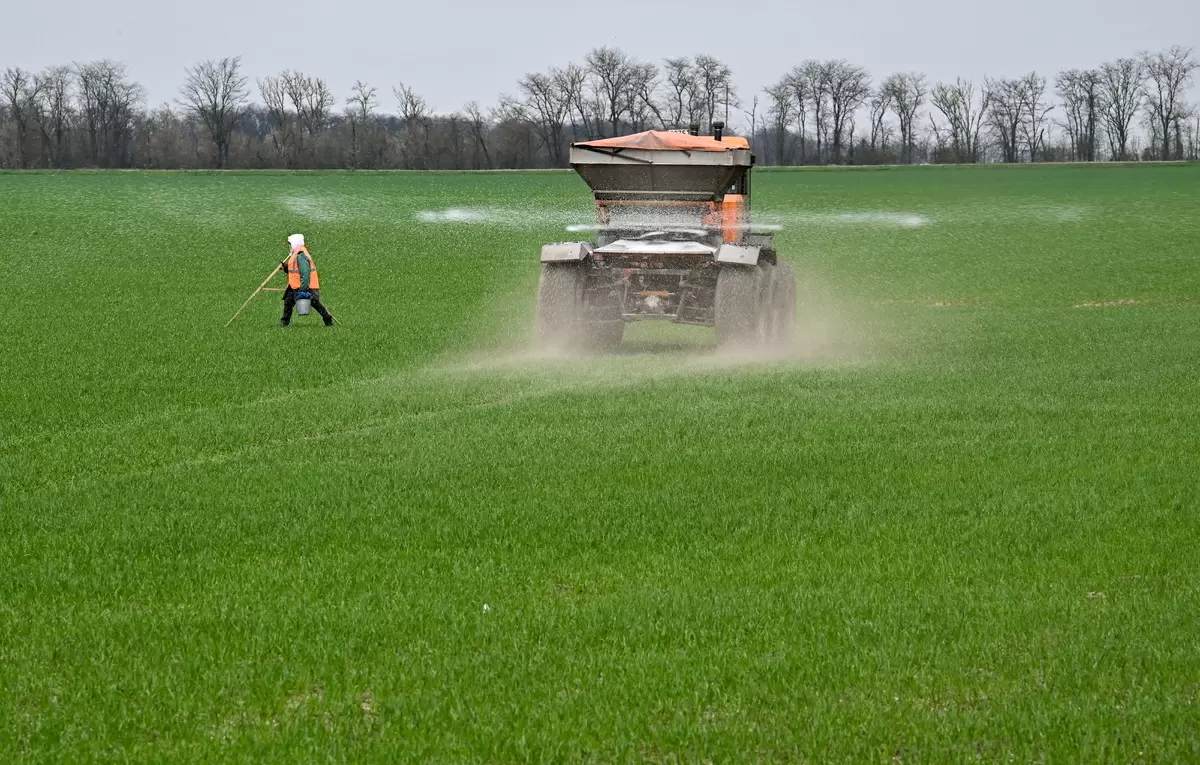 Совет Федерации утвердил новый закон о безопасности пестицидов