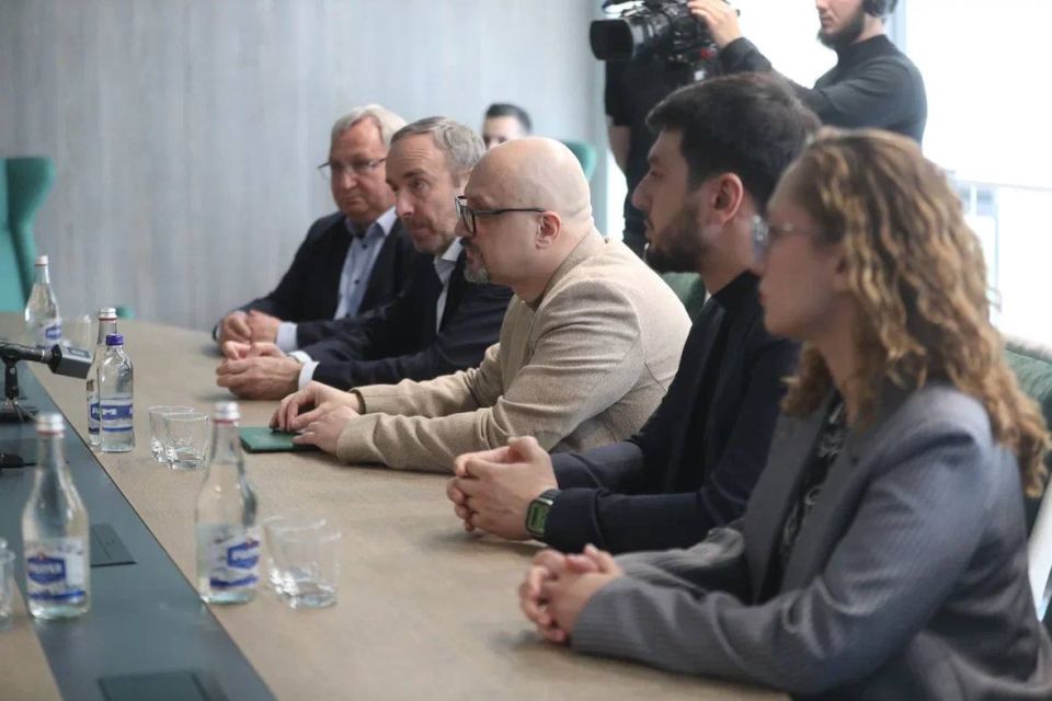 ����� ��������� ������-��� ��������� ������� �������� ��������� �������� � ������