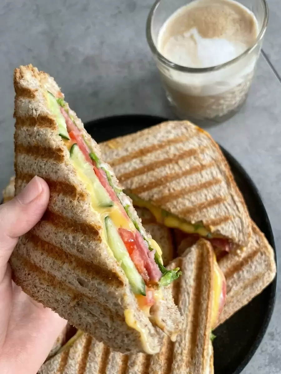 Открываю вашу кулинарную фантазию: 15 идеальных начинок для бутербродов на похудении