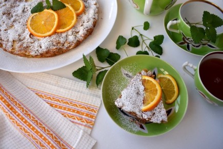 Вкусное лакомство постной кухни: шарлотка на апельсиновом соке