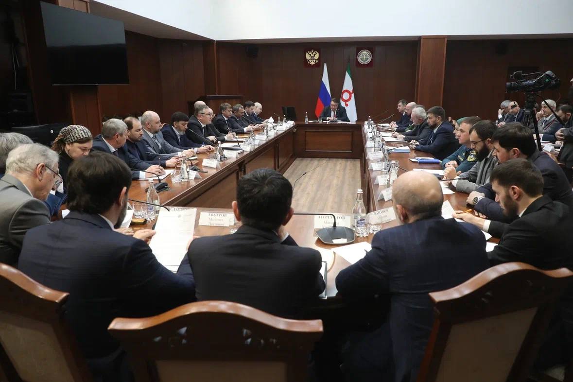 В Магасе под руководством Председателя Правительства Ингушетии Владимира Сластенина состоялось еженедельное заседание кабинета министров В Магасе под руководством Председателя Правительства Ингушетии Владимира Сластенина состоялось еженедельное заседание кабинета министров