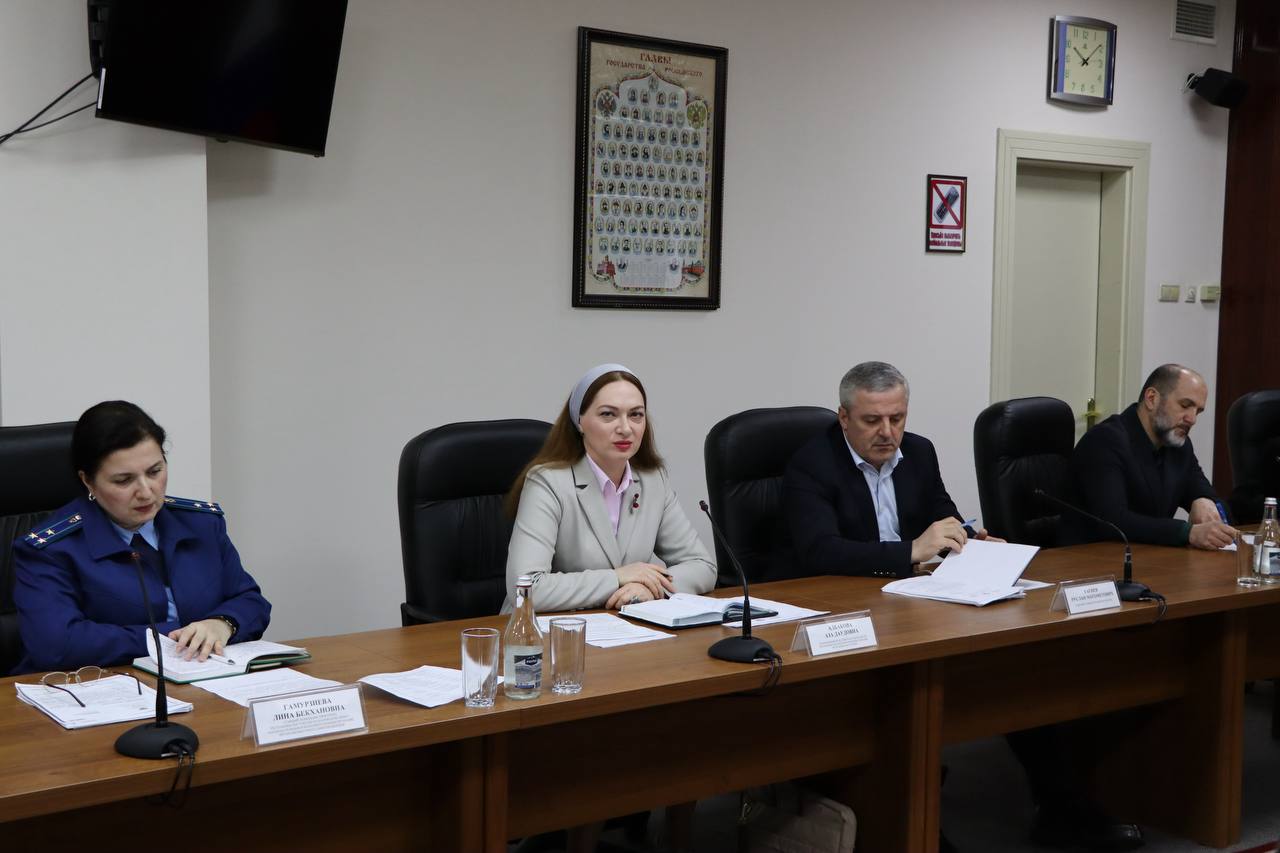 Формируется проект повестки апрельского заседания Парламента Формируется проект повестки апрельского заседания Парламента