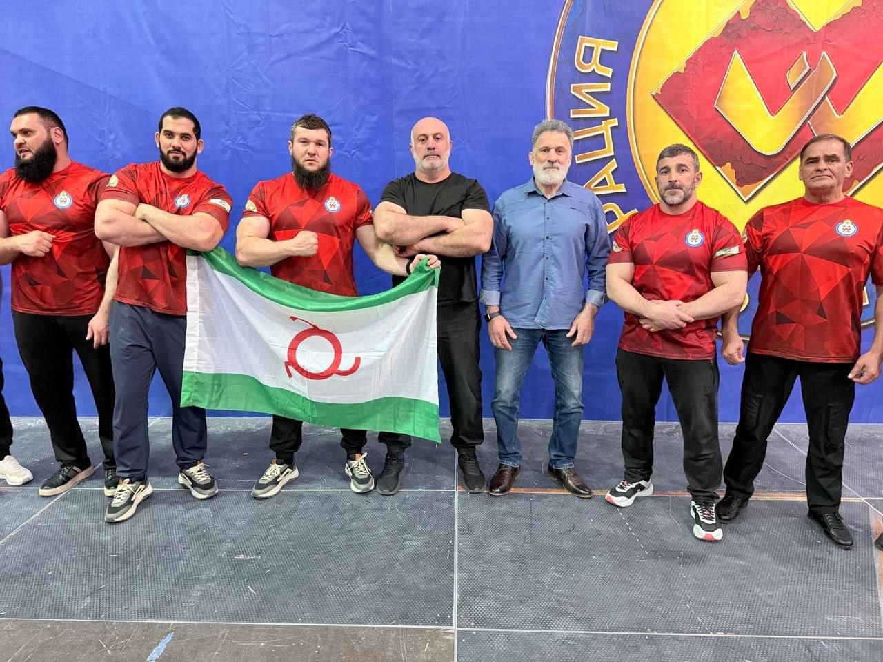 Сборная Ингушетии завоевала пять золотых медалей на чемпионате России по армрестлингу Сборная Ингушетии завоевала пять золотых медалей на чемпионате России по армрестлингу