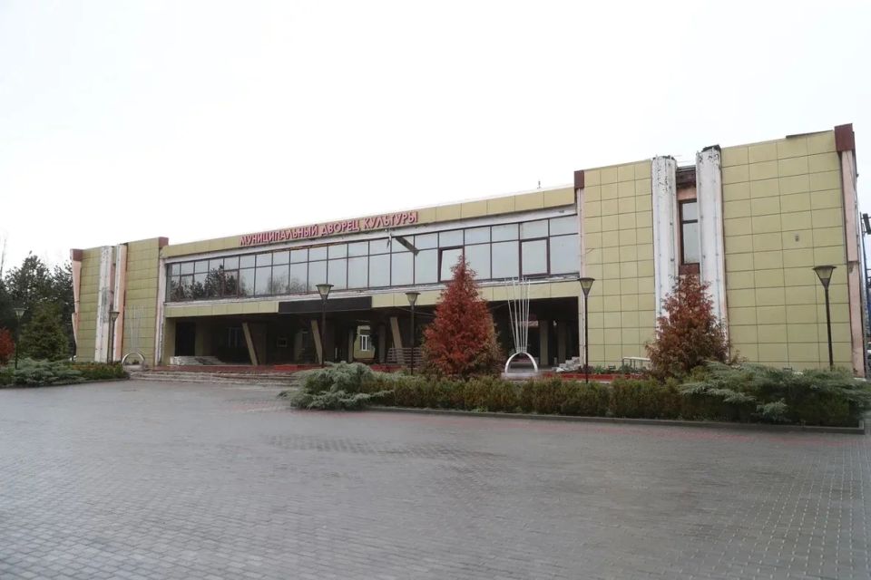 ������-��� ���������: � ������� ������������ ����������� ������ ���������� ������ ��������, � ������ ���� ������ �����