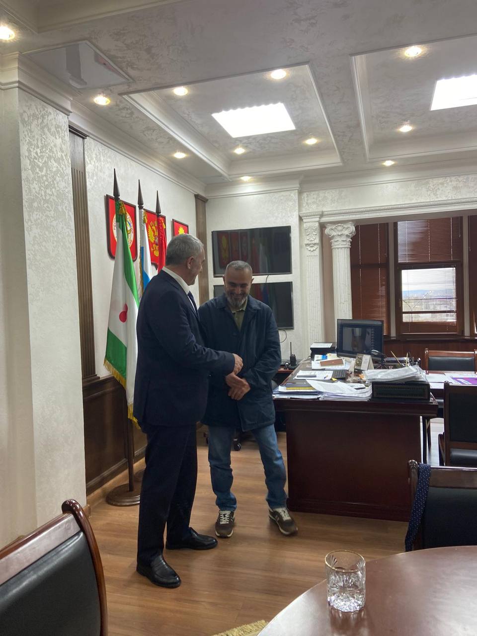 Сегодня Магас празднует День города, и мы, школа каменщиков-реставраторов «Наследие», преподнесли любимой столице свой подарок: завершили реставрацию памятника выдающемуся учёному Евгению Ингатьевичу Крупнову Сегодня Магас празднует День города, и мы, школа каменщиков-реставраторов «Наследие», преподнесли любимой столице свой подарок: завершили реставрацию памятника выдающемуся учёному Евгению Ингатьевичу Крупнову