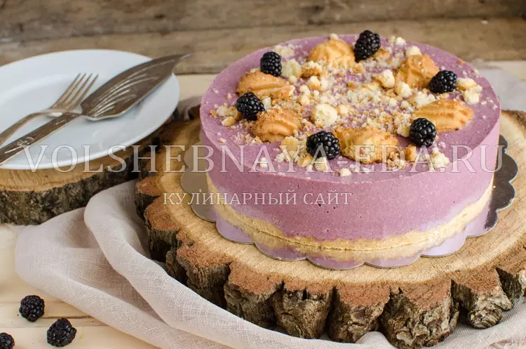 Торт-мусс с ежевикой и творогом