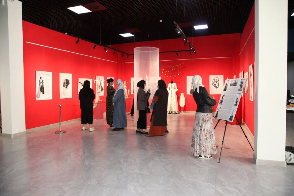 � ��������������� ����������� ������� � ����� ��������� �������� ���� � ���� �������