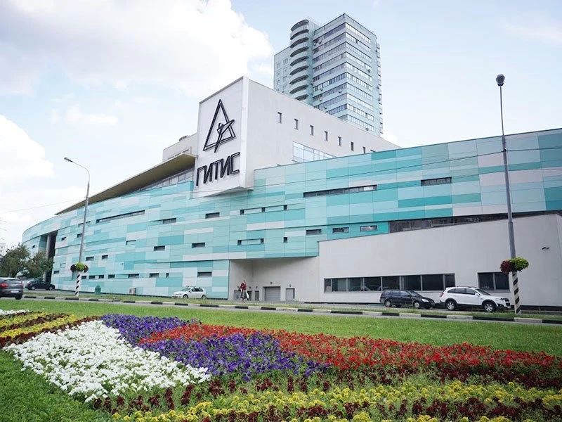 � ���������� ������� ������������� ������������ � �����