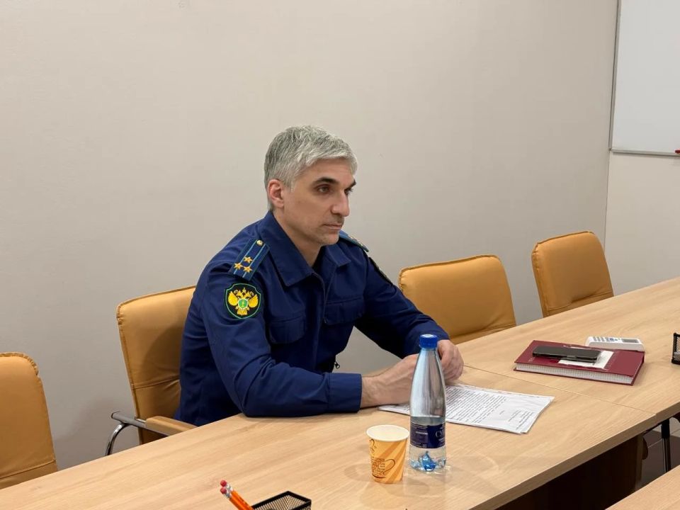 �������� ������ ������� ������ �������� ����� ������� � ������������ ����� ���������� ���������