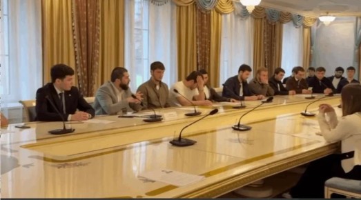 ��������� ����� ������������ ��������� � ������ ��������� ����� ����������