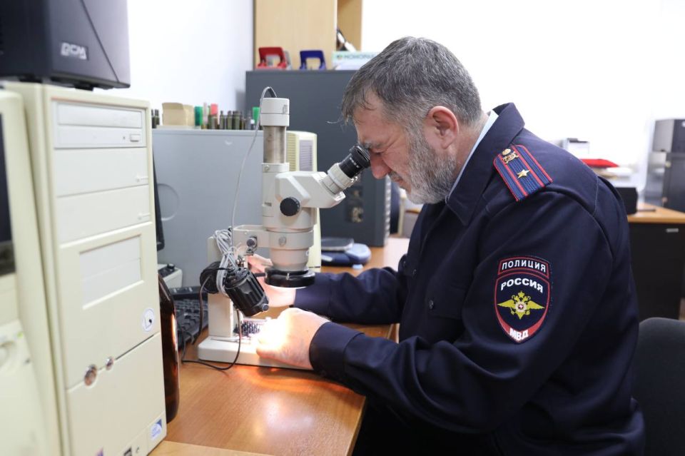 "Рожденный в бронированной рубашке" "Рожденный в бронированной рубашке"