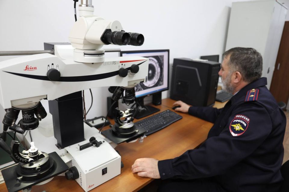 "Рожденный в бронированной рубашке" "Рожденный в бронированной рубашке"