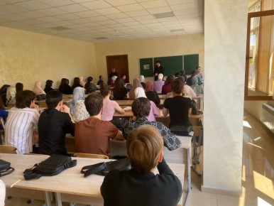 В Колледже архитектуры и дизайна прошла встреча со студентами, посвящённая развитию волонтёрского движения в Ингушетии