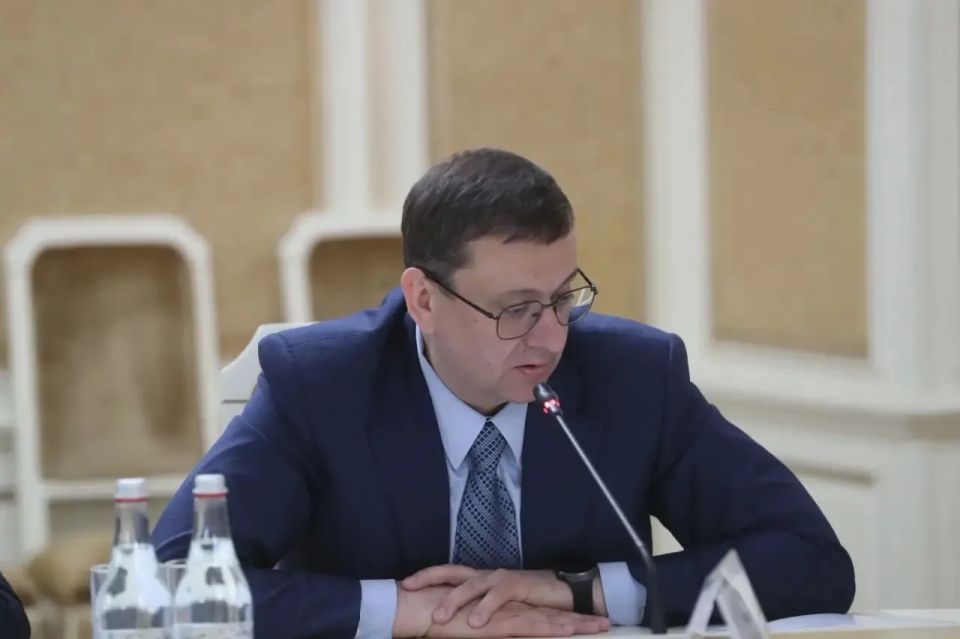 Глава Ингушетии Махмуд-Али Калиматов провёл в Магасе совещание с участием Минэнерго России, представителей федеральных структур и энергокомпаний Глава Ингушетии Махмуд-Али Калиматов провёл в Магасе совещание с участием Минэнерго России, представителей федеральных структур и энергокомпаний