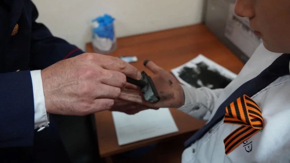 В следственном управлении СК России по Республике Ингушетия состоялся день открытых дверей для учащихся подшефного кадетского класса В следственном управлении СК России по Республике Ингушетия состоялся день открытых дверей для учащихся подшефного кадетского класса