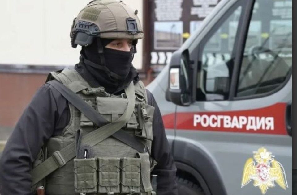 В Ингушетии росгвардейцы поздравили воспитанников социального учерждения с Днем защиты детей В Ингушетии росгвардейцы поздравили воспитанников социального учерждения с Днем защиты детей