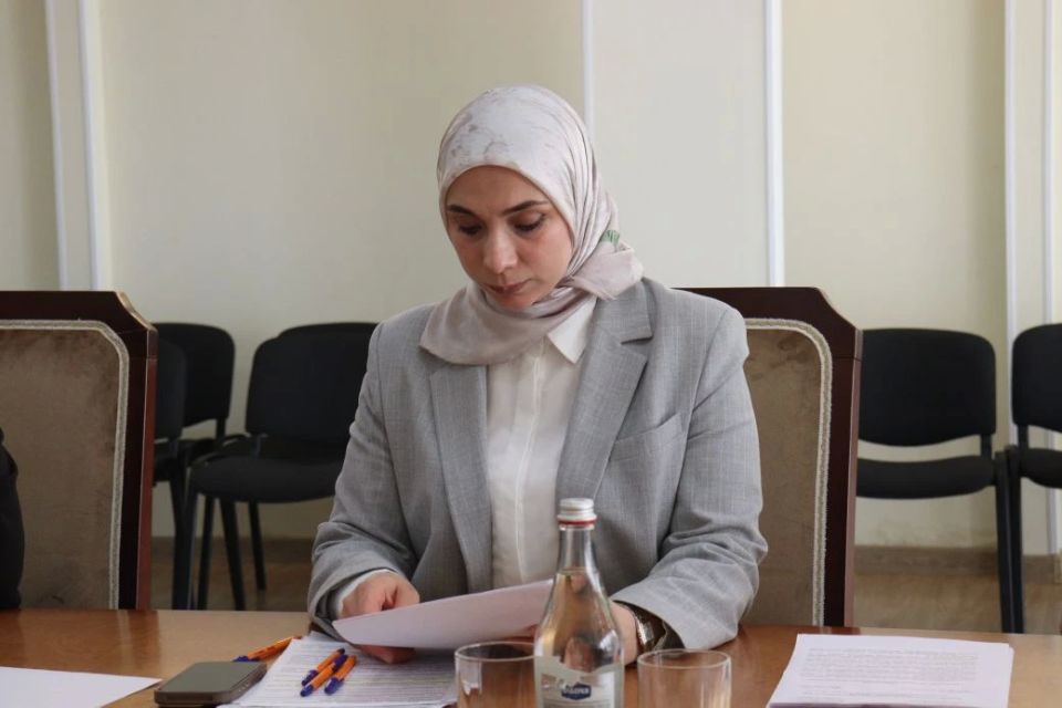 В администрации города состоялось очередное заседание комиссии по делам несовершеннолетних и защите их прав под председательством заместителя Главы города Макки Зязиковой В администрации города состоялось очередное заседание комиссии по делам несовершеннолетних и защите их прав под председательством заместителя Главы города Макки Зязиковой