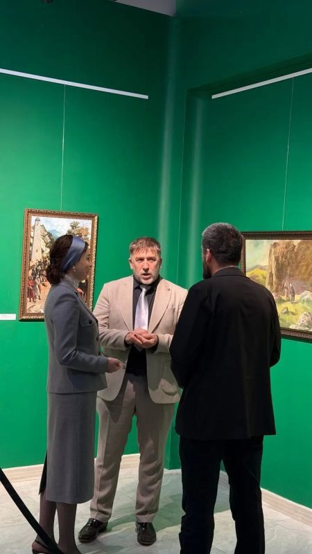 В Сунже торжественно открылась выставка, приуроченная ко Дню Республики Ингушетия В Сунже торжественно открылась выставка, приуроченная ко Дню Республики Ингушетия