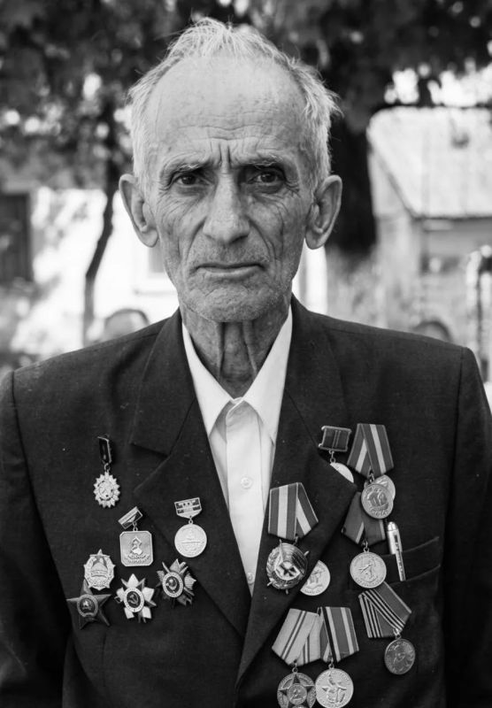 Андрей Медведев: М. Оздоев — советский летчик-истребитель Великой Отечественной войны, сбивший лично 3 самолета Люфтваффе и прошедший через тяжелейшие испытания нацистского плена