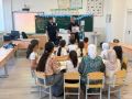 В период летних каникул сотрудники ОГИБДД ОМВД России по г.Карабулак проводят профилактические беседы с детьми в пришкольных лагерях