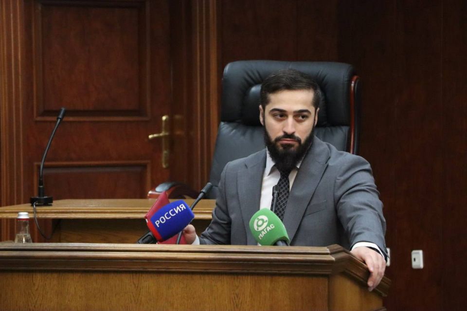Магомет Тумгоев провел внеочередное заседание Народного Собрания РИ Магомет Тумгоев провел внеочередное заседание Народного Собрания РИ
