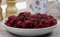 Нежный салат из свеклы с хрустящим огурцом и ароматным луком