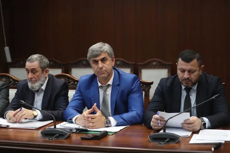 Под руководством заместителя Председателя Правительства Ингушетии Микаила Балахоева состоялось совещание, посвященное вопросам платежной дисциплины за потребленные энергоресурсы, инвентаризации объектов коммунальной... Под руководством заместителя Председателя Правительства Ингушетии Микаила Балахоева состоялось совещание, посвященное вопросам платежной дисциплины за потребленные энергоресурсы, инвентаризации объектов коммунальной...