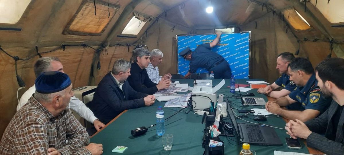 Сегодня министр энергетики и жилищно-коммунального хозяйства Республики Ингушетия Умар Султыгов лично выехал на место проведения поисково-спасательных работ в городе Карабулак Сегодня министр энергетики и жилищно-коммунального хозяйства Республики Ингушетия Умар Султыгов лично выехал на место проведения поисково-спасательных работ в городе Карабулак