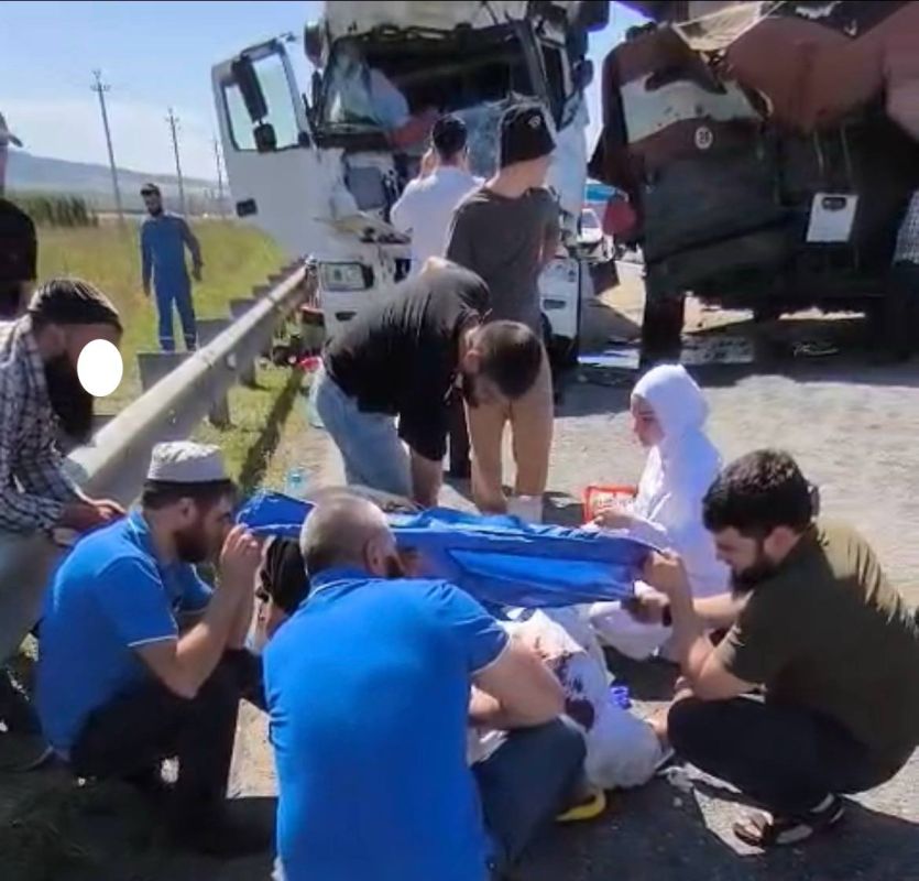 В 14:12 по мск 03.07.2026 года в Центр обработки вызовов «Служба 112» поступило сообщение о дорожно-транспортном происшествии на 592 км по ФАД Р-217 "Кавказ", в районе г. Сунжа В 14:12 по мск 03.07.2026 года в Центр обработки вызовов «Служба 112» поступило сообщение о дорожно-транспортном происшествии на 592 км по ФАД Р-217 "Кавказ", в районе г. Сунжа