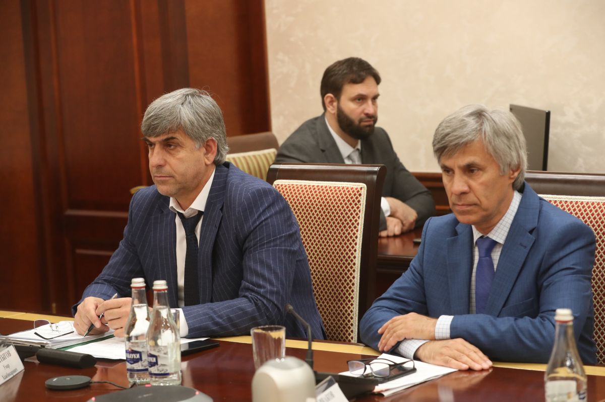 Владимир Сластенин принял участие в заседании Президиума Правительственной комиссии по региональному развитию Владимир Сластенин принял участие в заседании Президиума Правительственной комиссии по региональному развитию