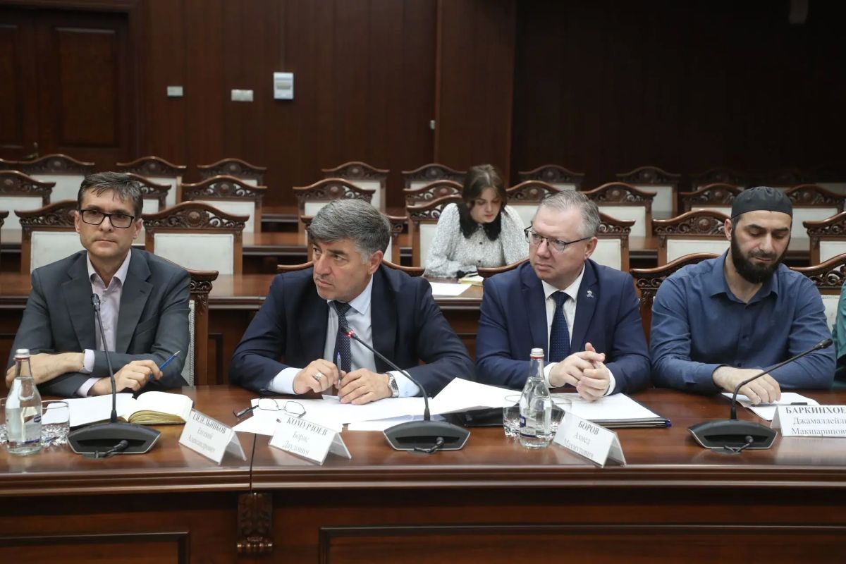 В Правительстве Ингушетии обсудили меры противодействия незаконному обороту промышленной продукции В Правительстве Ингушетии обсудили меры противодействия незаконному обороту промышленной продукции