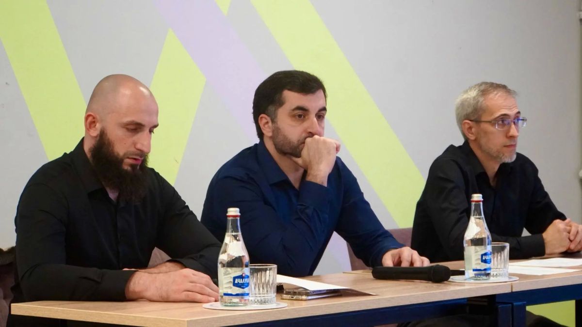 От идеи к делу: в Молодёжном центре обсудили развитие предпринимательства От идеи к делу: в Молодёжном центре обсудили развитие предпринимательства