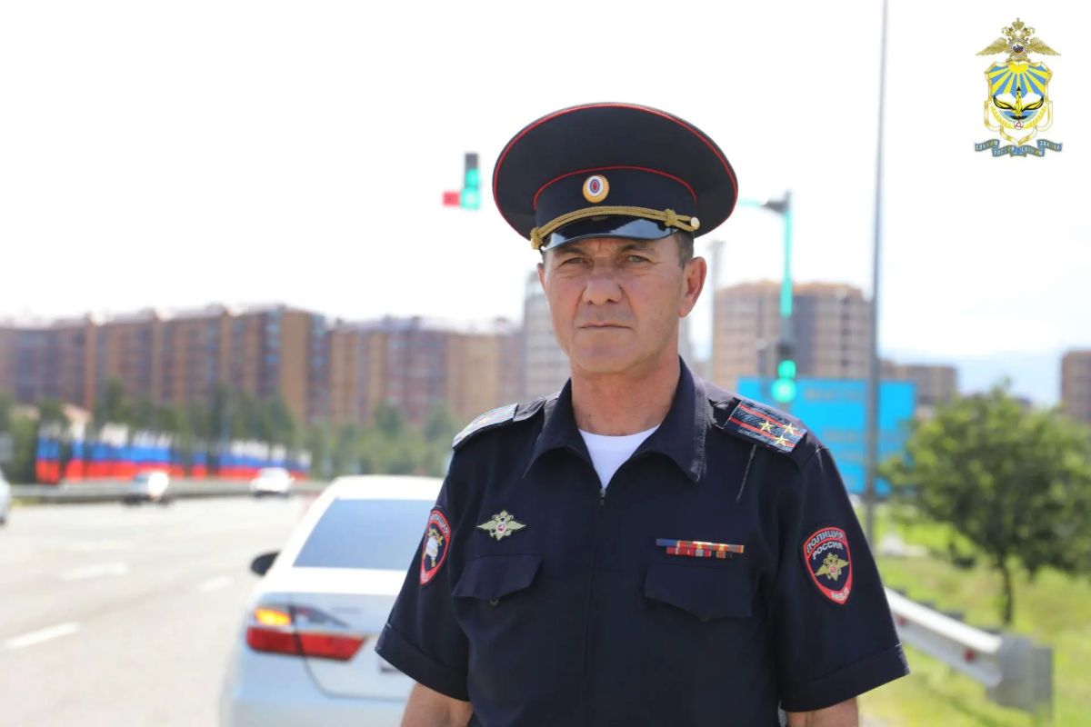 Один водитель задержан за стрельбу в свадебном кортеже, второй скрывался от полицейских по полям, но уйти не удалось Один водитель задержан за стрельбу в свадебном кортеже, второй скрывался от полицейских по полям, но уйти не удалось