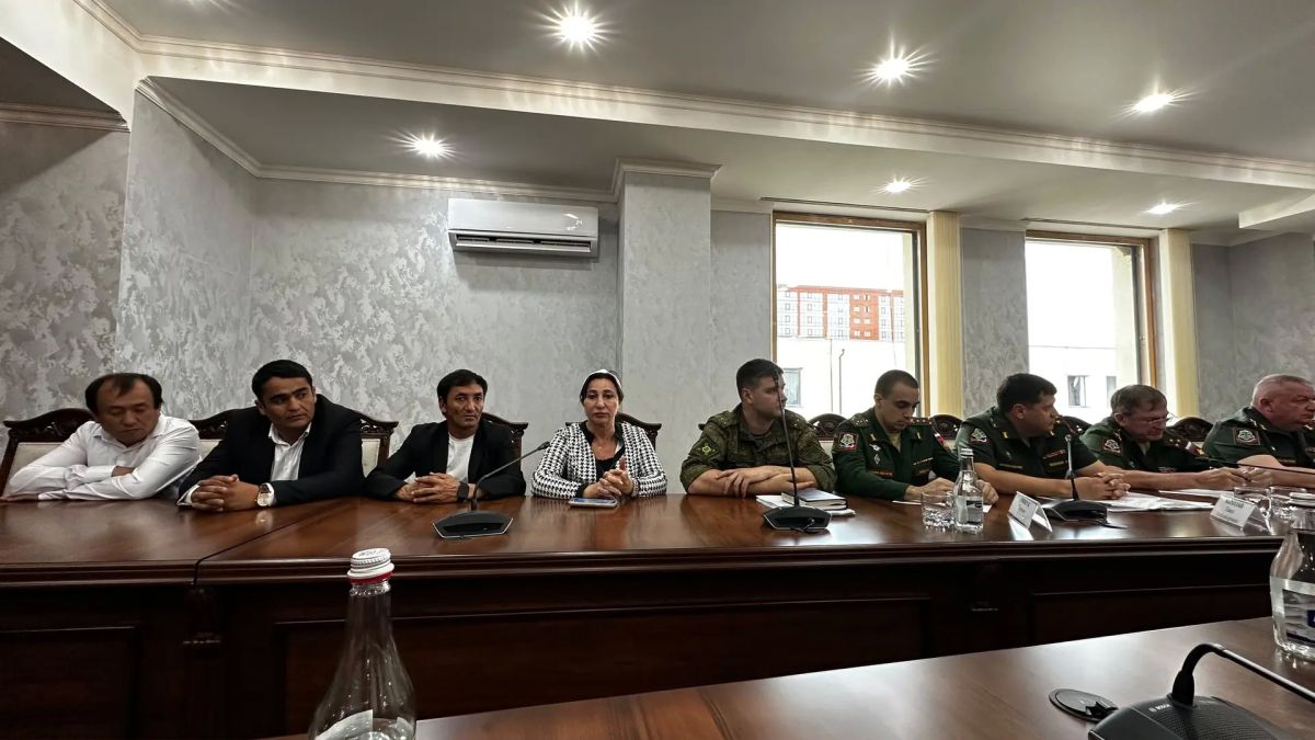 Встреча по вопросам участия жителей республики в специальной военной операции Встреча по вопросам участия жителей республики в специальной военной операции
