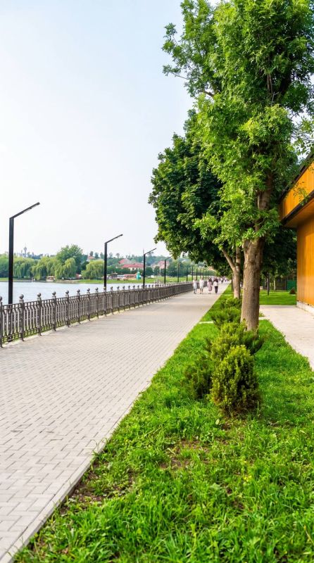 245 кадров Назрани.. Мы продолжаем нашу юбилейную рубрику и представляем вторую серию фотографий, посвящённых красоте родного города 245 кадров Назрани.. Мы продолжаем нашу юбилейную рубрику и представляем вторую серию фотографий, посвящённых красоте родного города