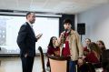 Одной из самых оживлённых площадок второго дня форума «Таргим-2026» стала интеллектуальная игра, ведущим которой выступил сотрудник пресс-службы Главы и Правительства Ингушетии Хусен Гагиев