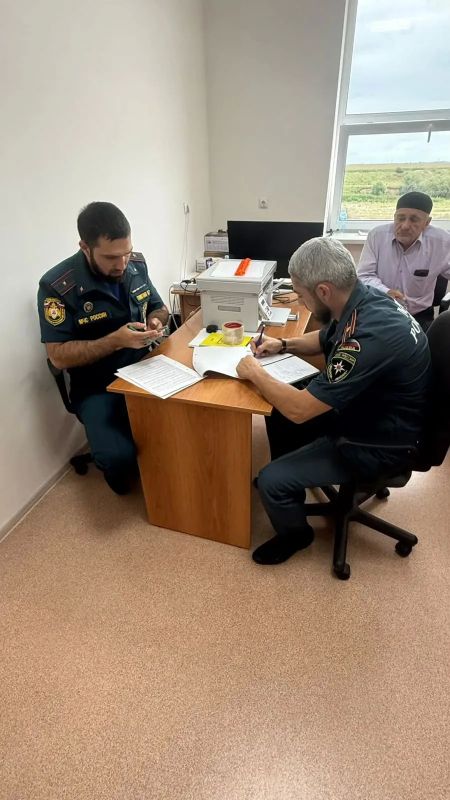 Обеспечение безопасности образовательных учреждений – на особом контроле МЧС России Обеспечение безопасности образовательных учреждений – на особом контроле МЧС России