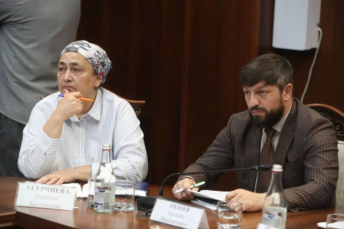 На еженедельном совещании под руководством Председателя Правительства Ингушетии Владимира Сластенина обсудили готовность образовательных организаций к новому 2026–2027 учебному году и ход капитального ремонта На еженедельном совещании под руководством Председателя Правительства Ингушетии Владимира Сластенина обсудили готовность образовательных организаций к новому 2026–2027 учебному году и ход капитального ремонта
