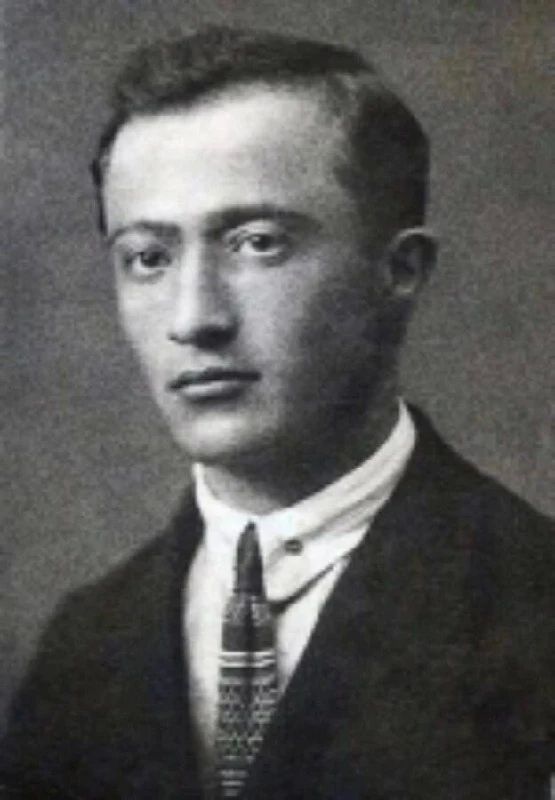 14 сентября родился Оздоев Ибрагим Абдураскиевич (1905 – 1986) - ингушский ученый, лингвист, автор первых словарей и учебников ингушского языка 14 сентября родился Оздоев Ибрагим Абдураскиевич (1905 – 1986) - ингушский ученый, лингвист, автор первых словарей и учебников ингушского языка