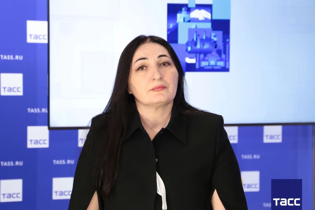 Главное из заявлений, а также фоторепортаж с пресс-конференции в Региональном информационном центре "ТАСС Кавказ", посвященной научнообразовательному форуму "Российский Кавказ: история, современность и образ будущего"... Главное из заявлений, а также фоторепортаж с пресс-конференции в Региональном информационном центре "ТАСС Кавказ", посвященной научнообразовательному форуму "Российский Кавказ: история, современность и образ будущего"...