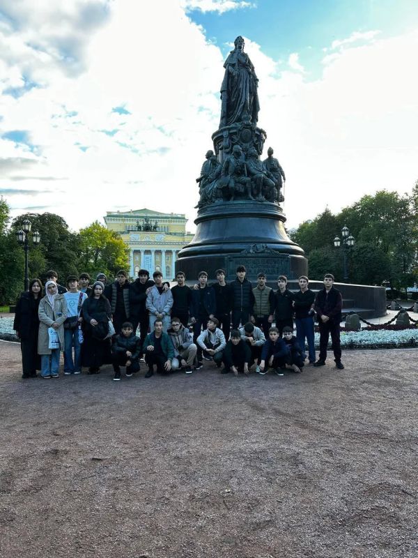 Школьники из Ингушетии побывали в Санкт-Петербурге Школьники из Ингушетии побывали в Санкт-Петербурге
