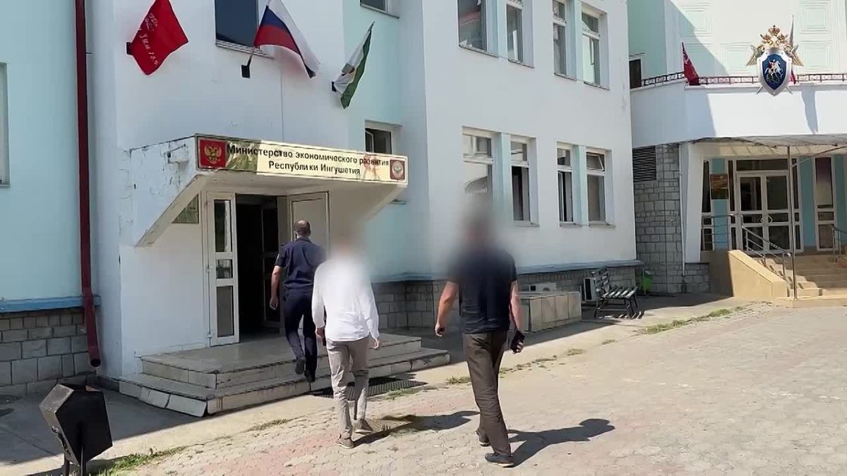 В Республике Ингушетия перед судом предстанет бывший министр экономического развития, обвиняемая в мошенничестве и превышении должностных полномочий