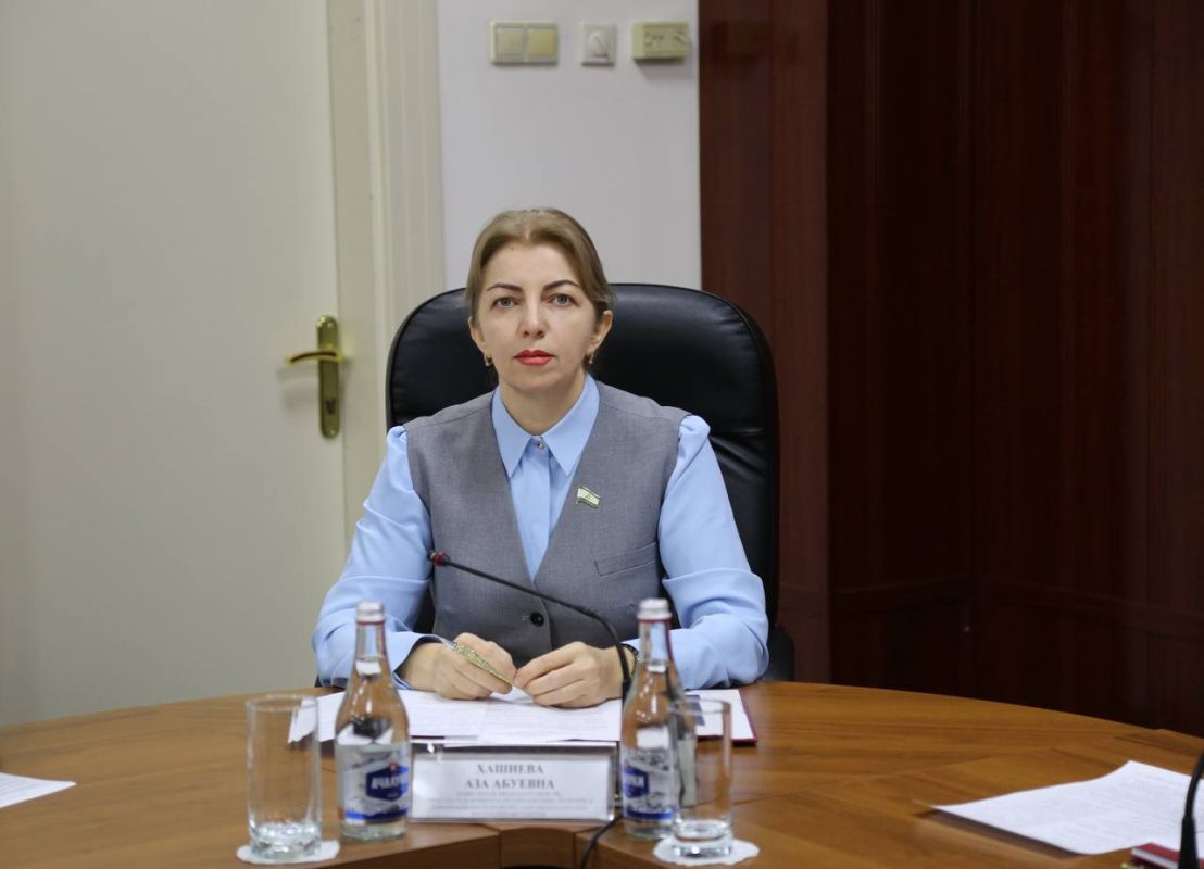 Руслан Гагиев провел первое заседание Совета Народного Собрания РИ восьмого созыва Руслан Гагиев провел первое заседание Совета Народного Собрания РИ восьмого созыва