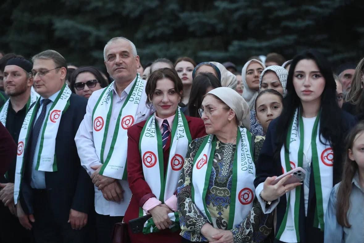 Махмуд-Али Калиматов: Подписывайтесь на мой канал в МАХ Махмуд-Али Калиматов: Подписывайтесь на мой канал в МАХ