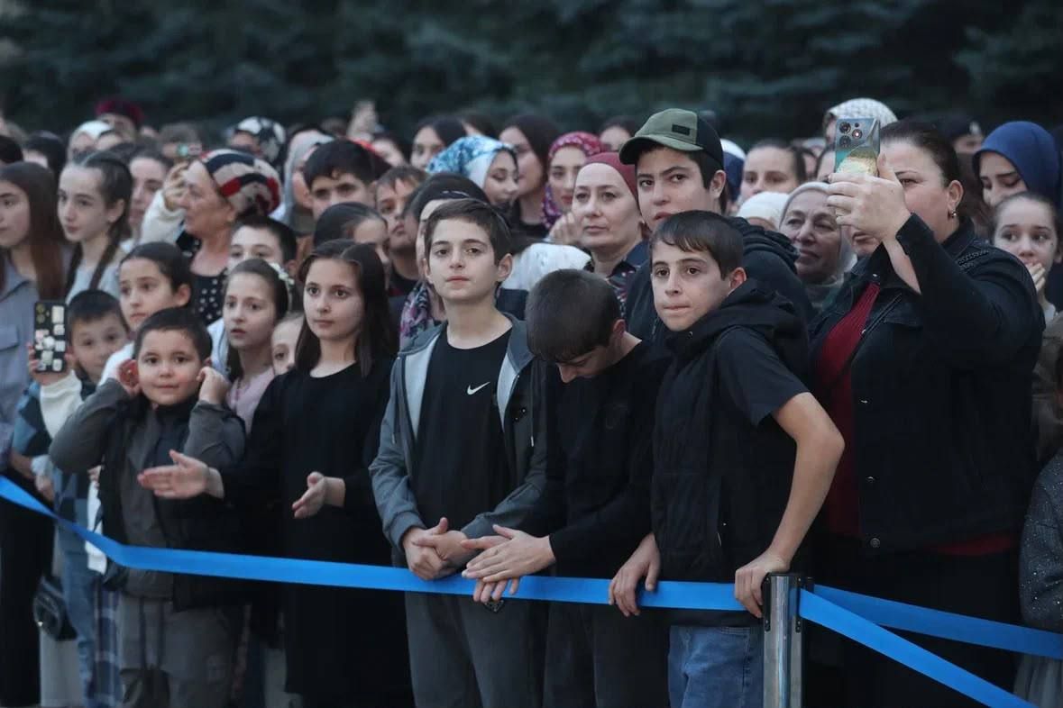 Махмуд-Али Калиматов: Подписывайтесь на мой канал в МАХ Махмуд-Али Калиматов: Подписывайтесь на мой канал в МАХ